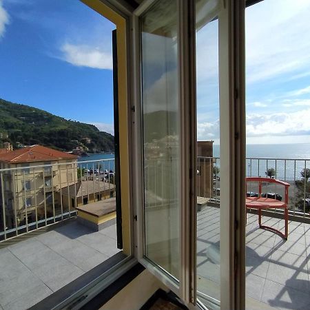 Monia House Sea View Apartment เลวานโต ภายนอก รูปภาพ